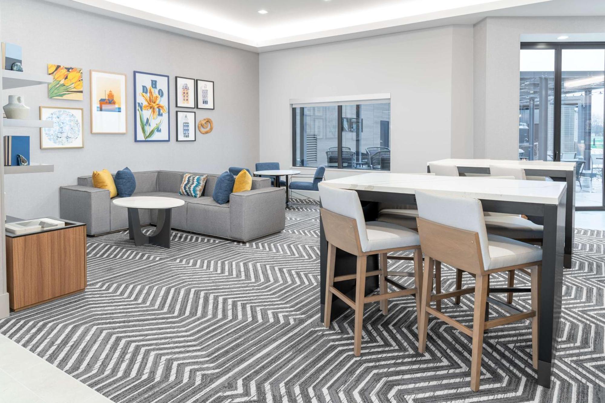 Homewood Suites By Hilton 홀랑 외부 사진